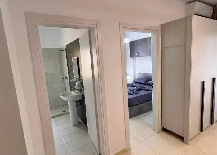 Neon Waves By Adriatic Living Apartment *