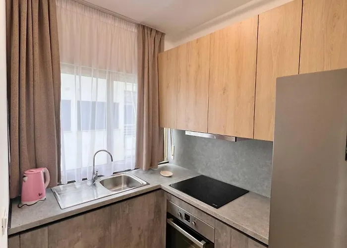 Neon Waves By Adriatic Living ゴーレム