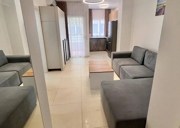 Neon Waves By Adriatic Living アパート