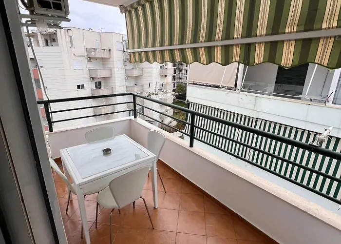 Neon Waves By Adriatic Living * ゴーレム